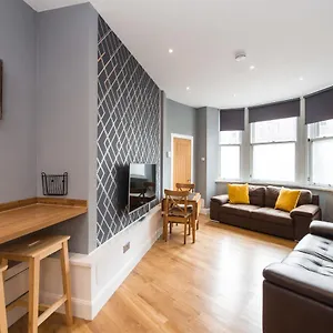  Apartment Castle Apt, Modern,